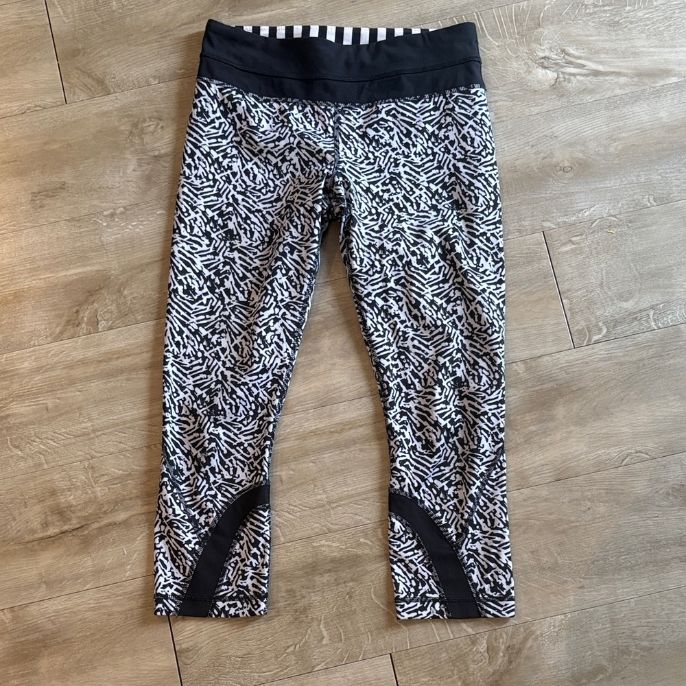 Lululmeon Run Inspire Crop ll Leggings All Full On Luxtreme Size 6